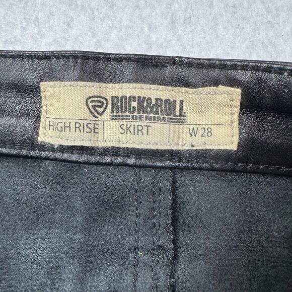 Rock & Roll Denim Chain Fringe Black Mini Skirt Size 28 High Rise Bold and Styl - Picture 4 of 10